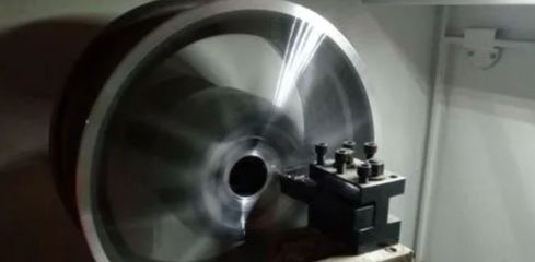 新車(chē)輪子為什么會(huì)生銹